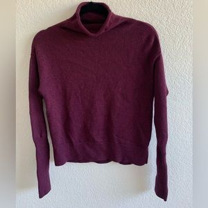 Aritzia Wilfred Cyprie sweater size XS